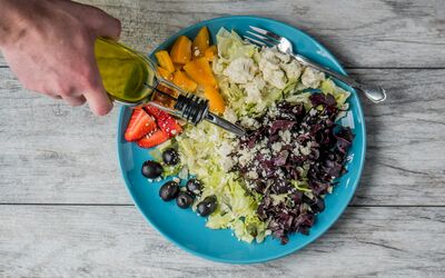 Olio d'oliva vs. olio di semi: la scienza del grasso amico del cuore