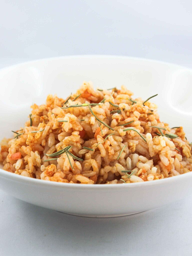 Riso bianco al ragù di carne bianca