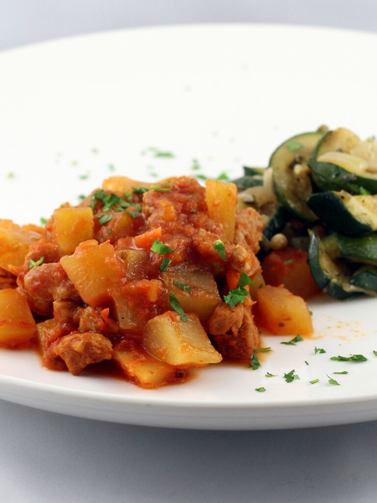 Straccetti di soia e patate con piselli